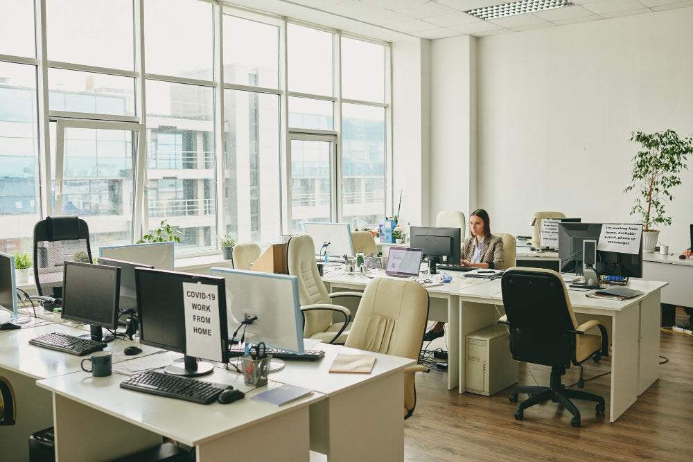 Affordable Ergonomic Office Sets from UAE Suppliers