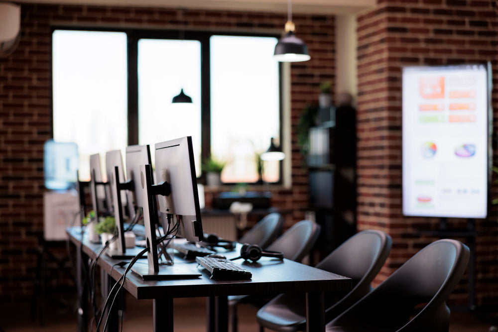 Office Desk UAE Sale – Save Big on Modern Furniture Now