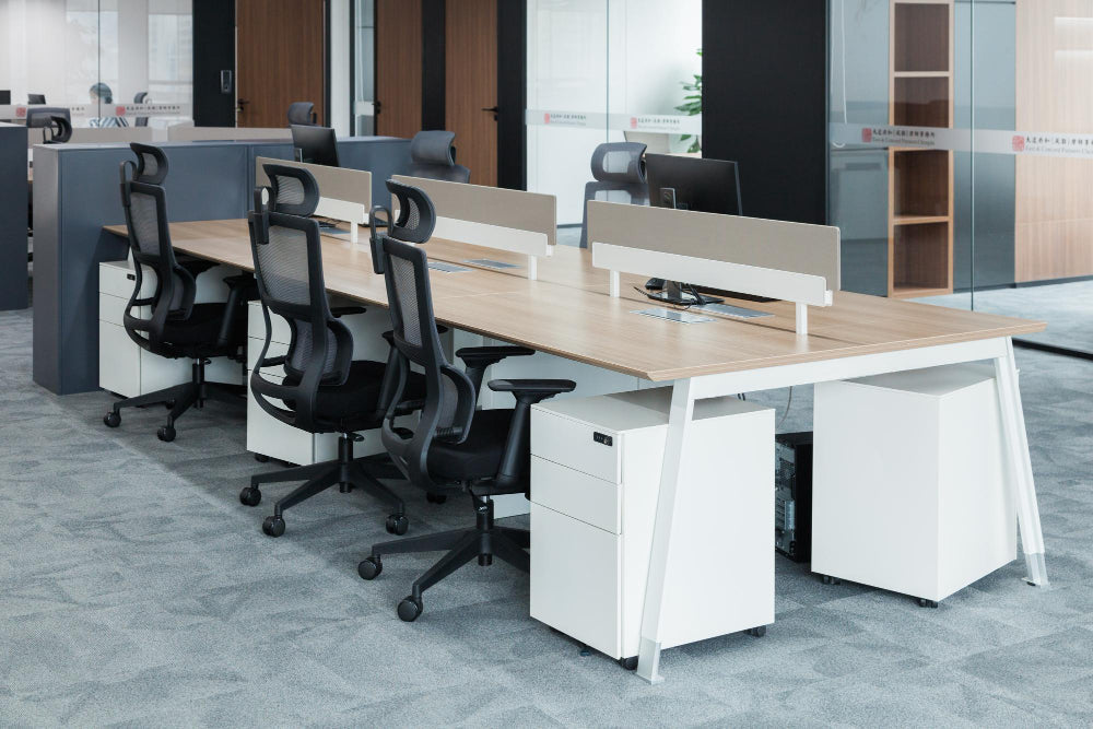 Key Factors to Consider Before Selecting Office Furniture Suppliers in UAE